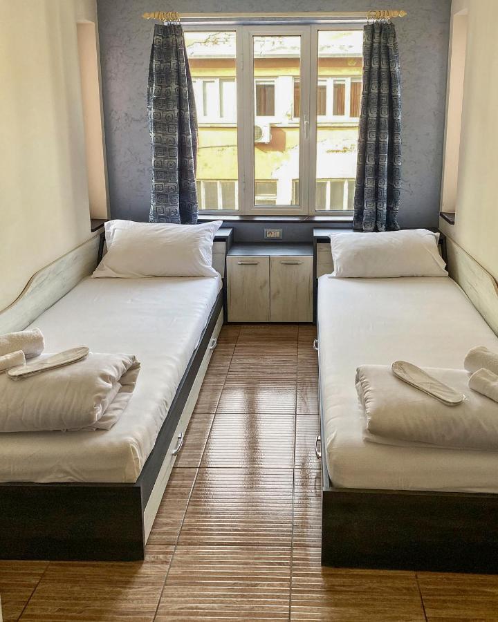 Anthora Hostel Płowdiw Zewnętrze zdjęcie
