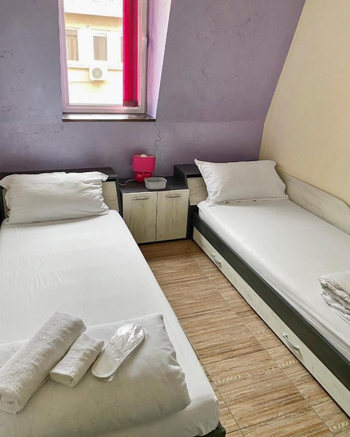 Anthora Hostel Płowdiw Zewnętrze zdjęcie